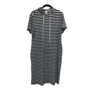 West Loop Black and White Raglan Midi Dress